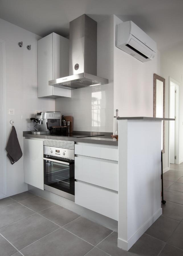 Sunny Apartment In Denia With Outdoor Swimming Pool And Garage Parking Place Included, 300M From The Sandy Beach 外观 照片