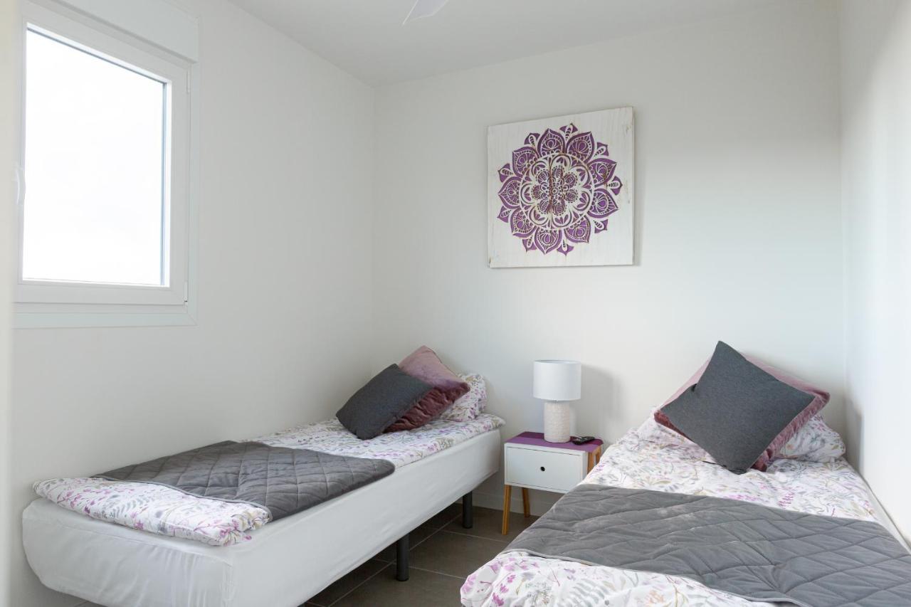 Sunny Apartment In Denia With Outdoor Swimming Pool And Garage Parking Place Included, 300M From The Sandy Beach 外观 照片