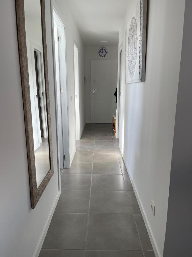 Sunny Apartment In Denia With Outdoor Swimming Pool And Garage Parking Place Included, 300M From The Sandy Beach 外观 照片